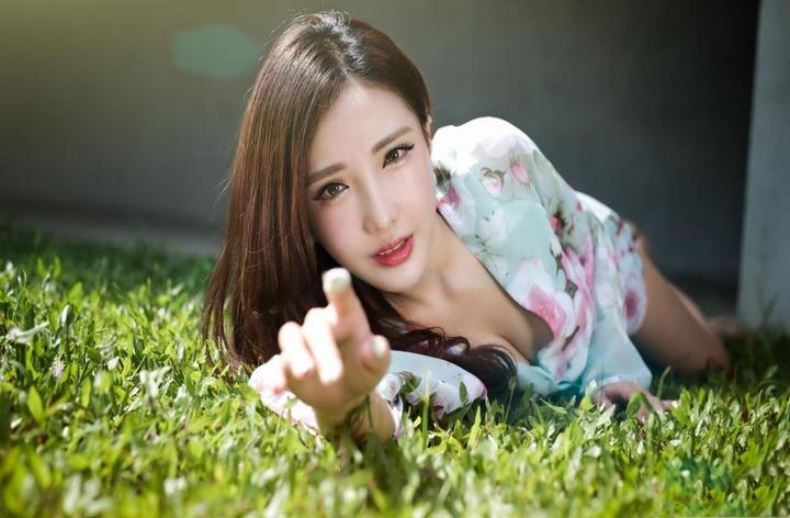公众对于女狱警的支持